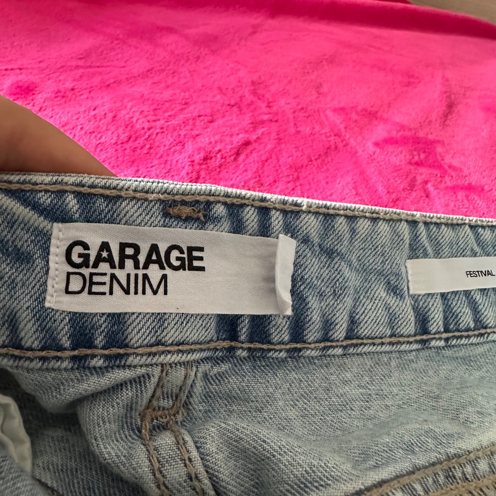 Garage Ripped Booty Shorts - Picture 6 of 8